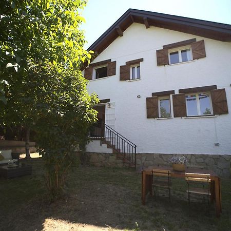 Casa Con Jardin, 4 Habitaciones Y Mucho Encanto En Cercedilla Exterior photo